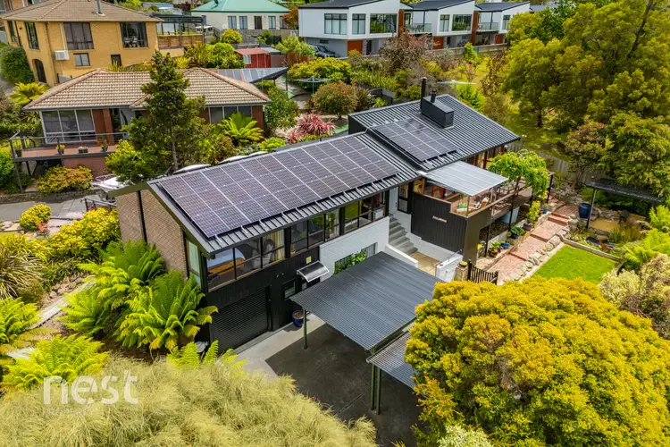 15 Calder Crescent, Blackmans Bay TAS 7052