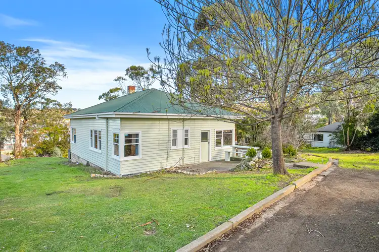 5 Talone Road, Blackmans Bay TAS 7052