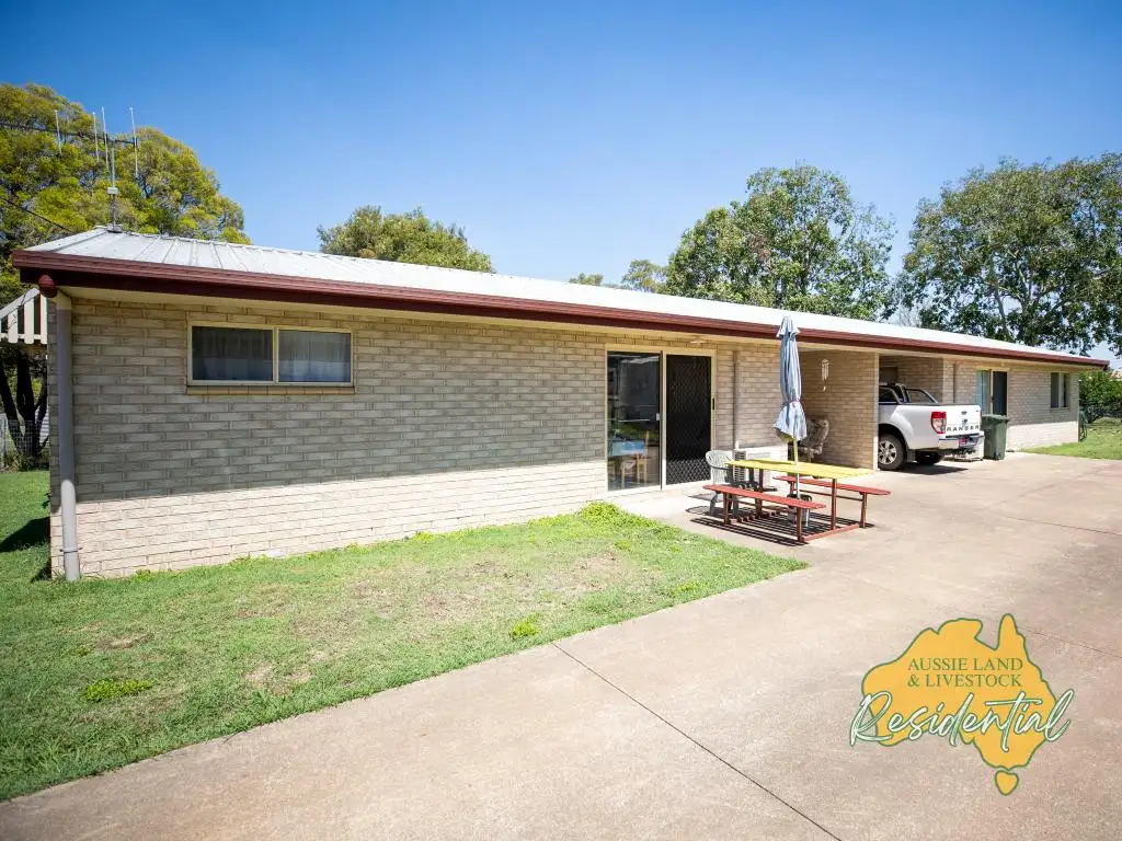 Main view of Homely semi-detached listing, 12 FLINDERS STREET, Mundubbera QLD 4626