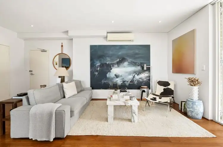 Fourth view of Homely apartment listing, 2/6 Moore Street, Bondi NSW 2026