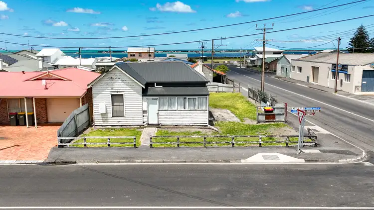 29 Meylin Street, Port Macdonnell SA 5291