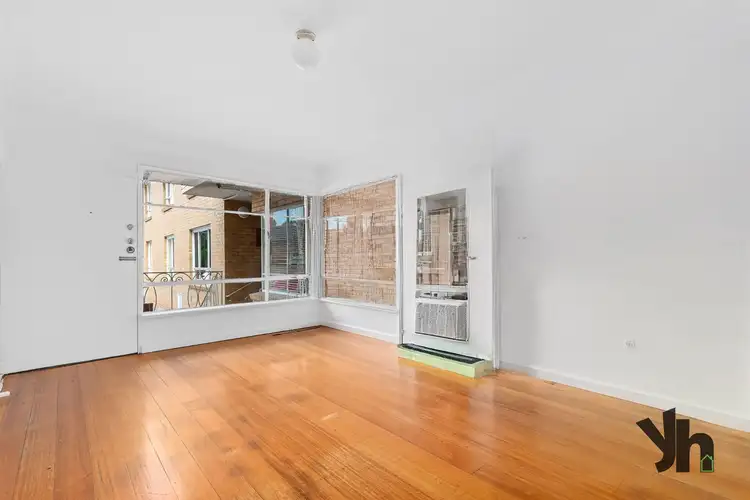 Second view of Homely apartment listing, 7/10 Havelock Rd, Hawthorn East VIC 3123