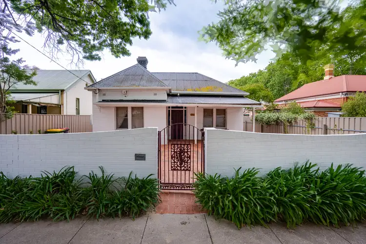 548 Thurgoona Street, Albury NSW 2640