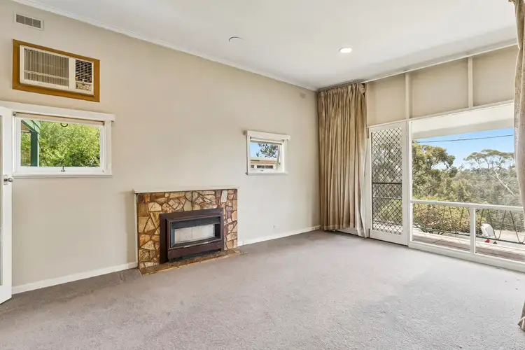 Second view of Homely house listing, 35 Gordon Crescent, Seymour VIC 3660