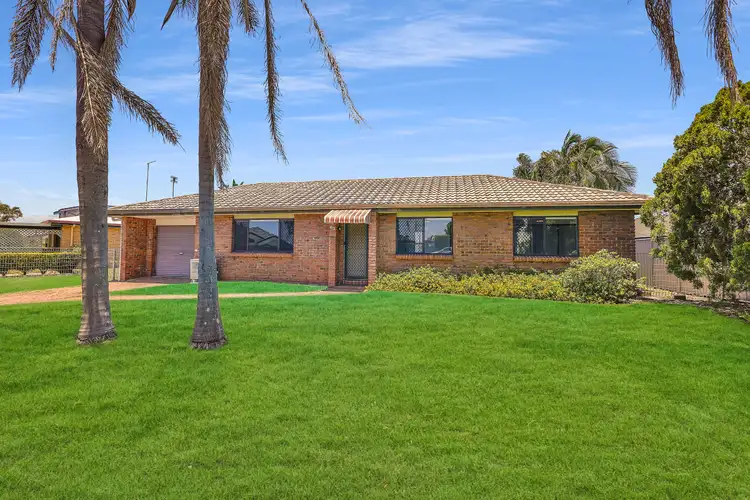 63 Sunbird, Parrearra QLD 4575