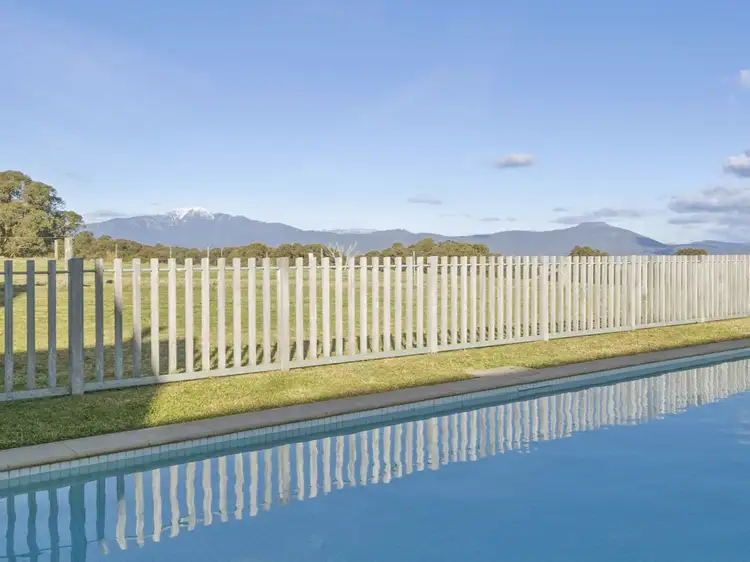 630 Glenroy Road, Merrijig VIC 3723