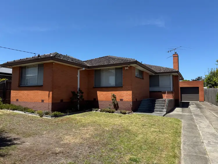 23 Magnolia Street, Oak Park VIC 3046