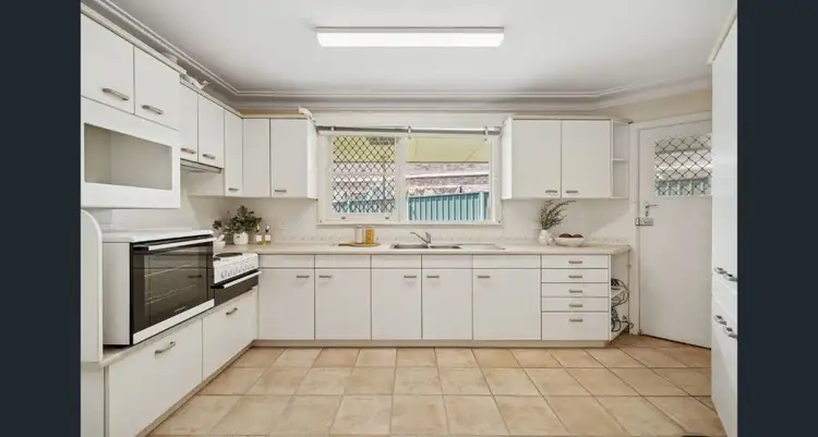 Fifth view of Homely house listing, 15 Illinga Place, Lugarno NSW 2210