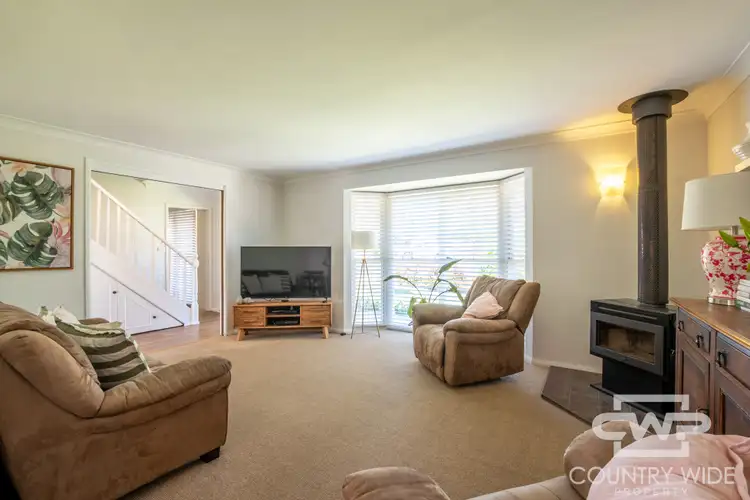 Second view of Homely house listing, 18 Lindsay Avenue, Glen Innes NSW 2370