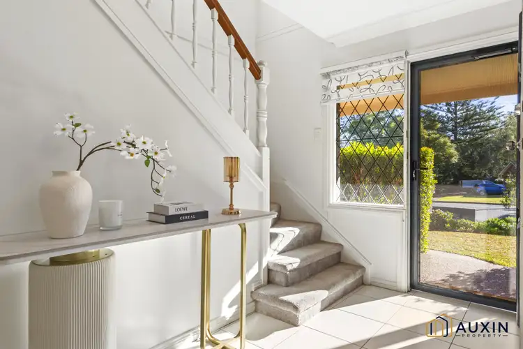 Second view of Homely house listing, 10 Swan Place, Pennant Hills NSW 2120