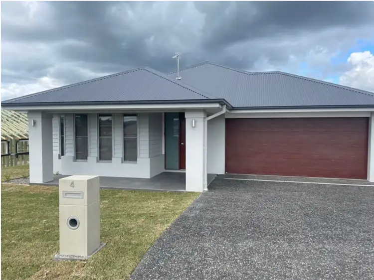 4 Ivey Ave, North Rothbury NSW 2335