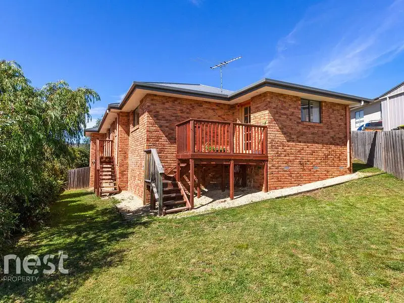 Main view of Homely townhouse listing, 2/12 Bonnett Place, Mornington TAS 7018