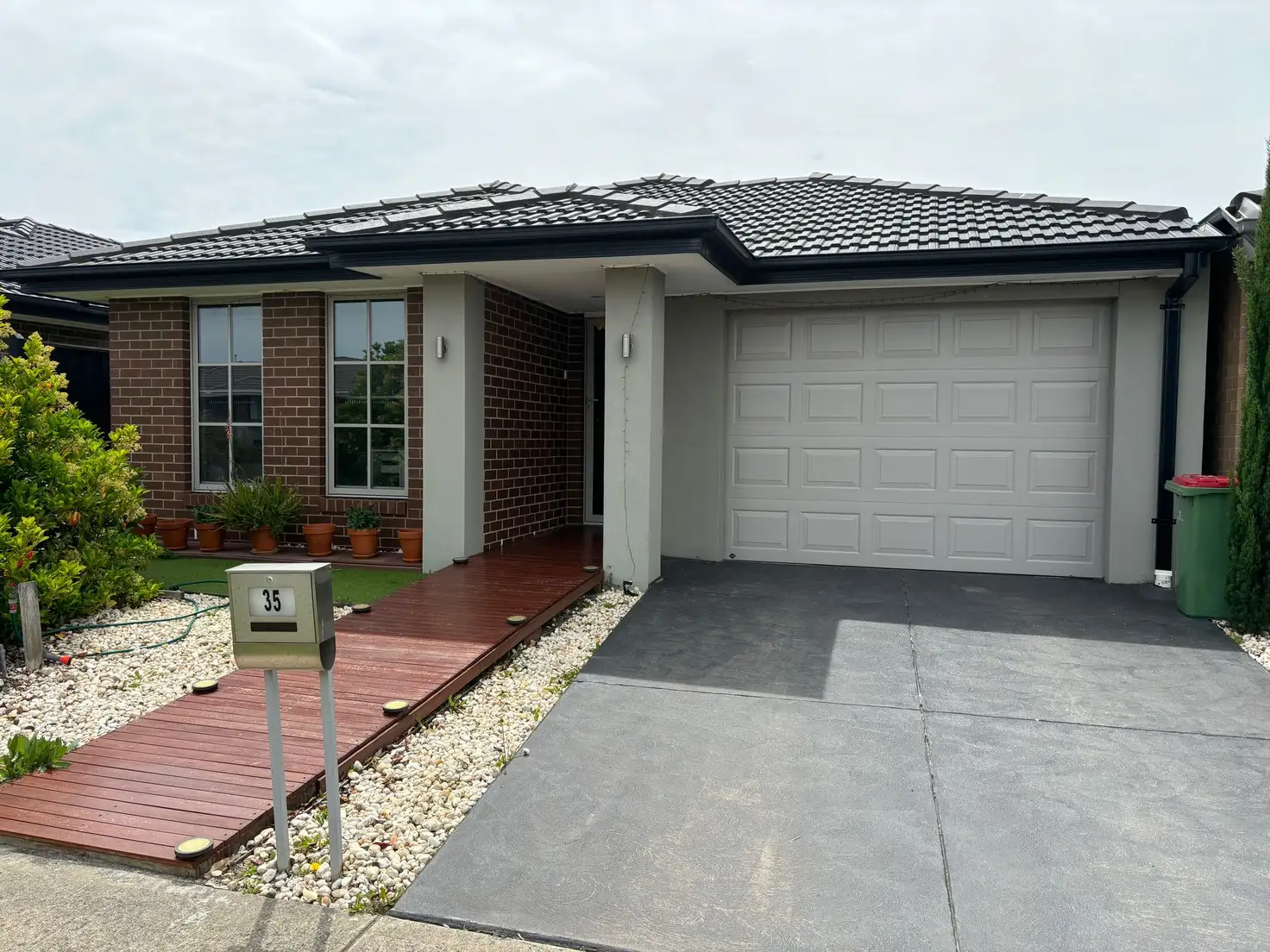 Main view of Homely house listing, 35 Cherrington Avenue, Officer VIC 3809