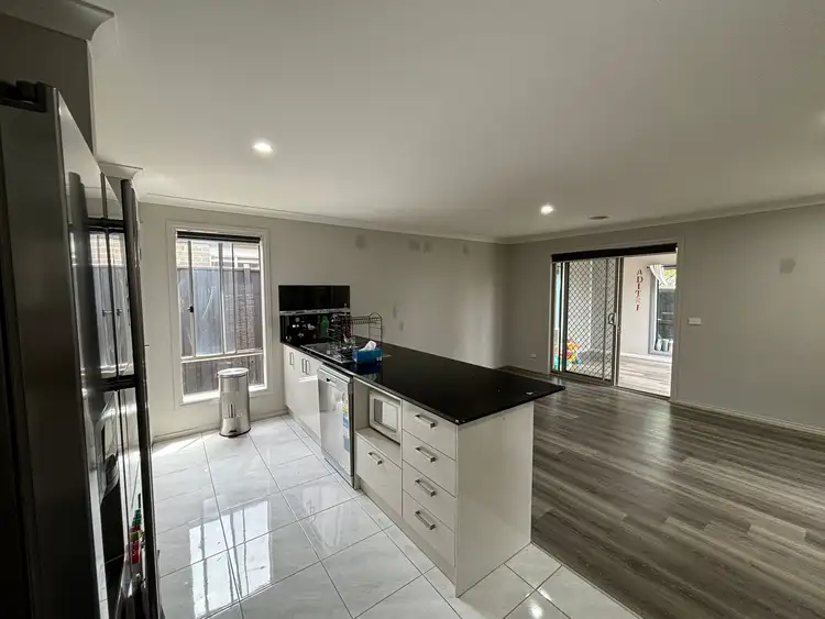 Fifth view of Homely house listing, 35 Cherrington Avenue, Officer VIC 3809