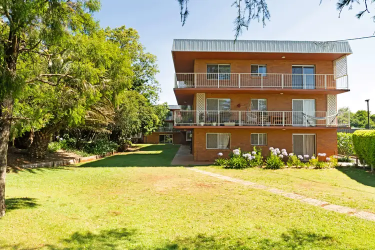 Unit 2/6 Scott Street, East Toowoomba QLD 4350