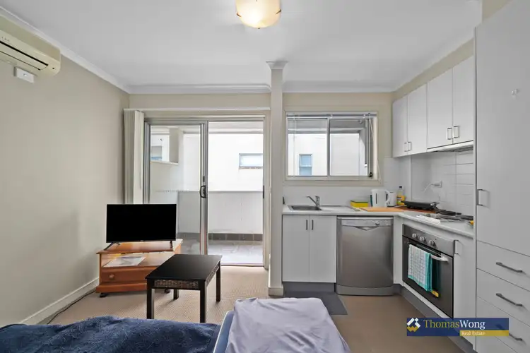 Second view of Homely apartment listing, 6/41 Railway Avenue, Oakleigh VIC 3166