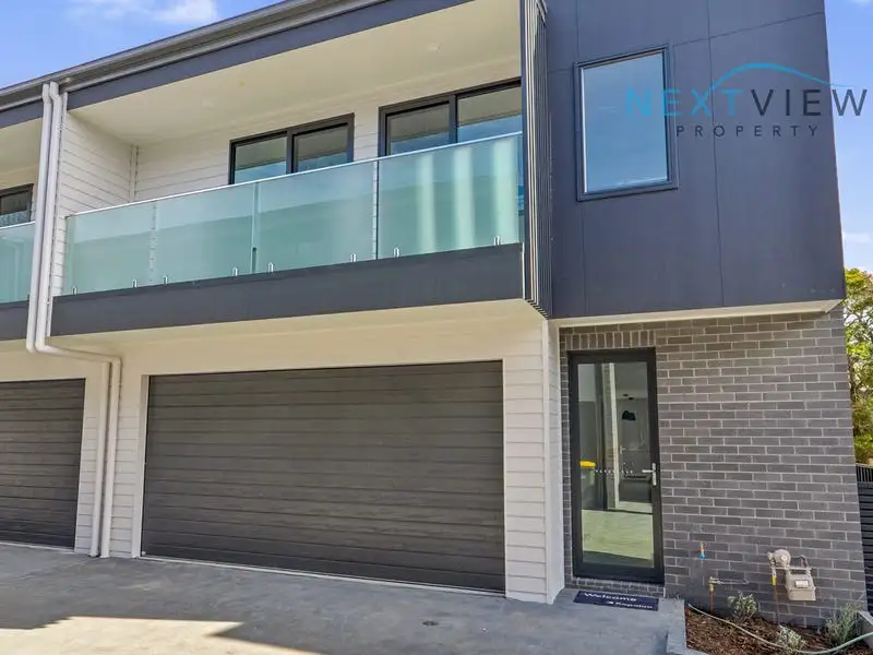 Main view of Homely townhouse listing, 10/14 Ryhope Street, Mount Hutton NSW 2290