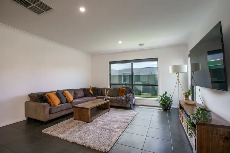 Third view of Homely house listing, 5 JUNO LANE, West Wodonga VIC 3690