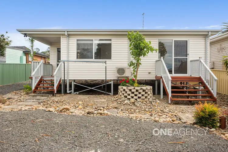17A Macquarie Street, Albion Park NSW 2527