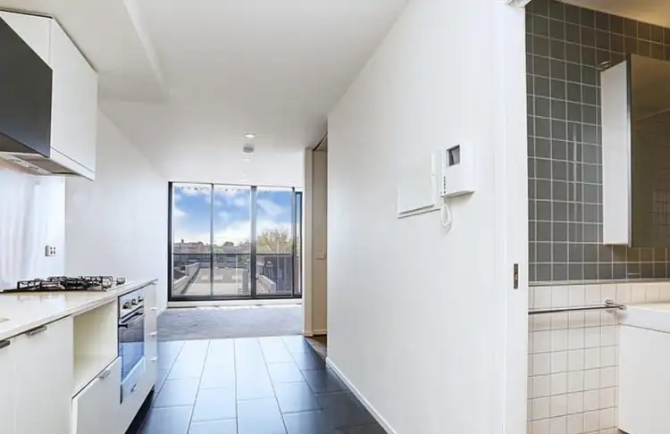 205/19 Hanover Street, Oakleigh VIC 3166