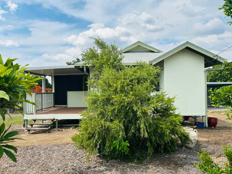 5 Daydawn Road, Charters Towers City QLD 4820
