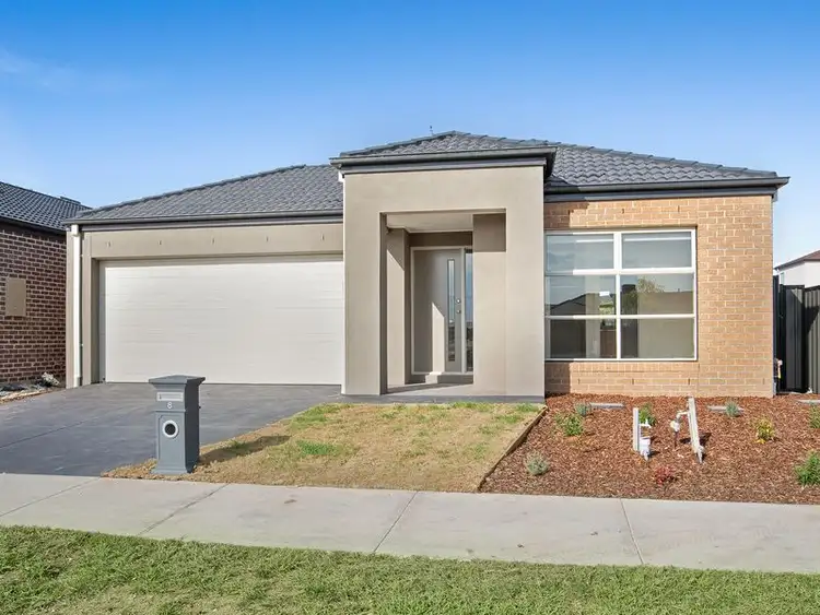 8 Firelight Drive, Tarneit VIC 3029