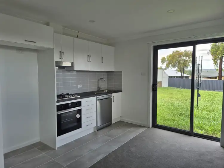 2/59 Mather Street, Inverell NSW 2360