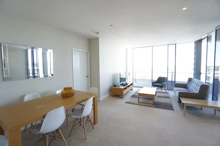 Second view of Homely apartment listing, 46/37C Harbour Rd, Hamilton QLD 4007