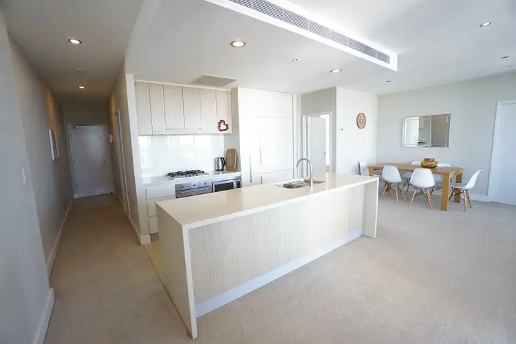 Third view of Homely apartment listing, 46/37C Harbour Rd, Hamilton QLD 4007