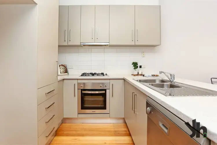 Fourth view of Homely townhouse listing, 6/1 Heath St, Pascoe Vale VIC 3044