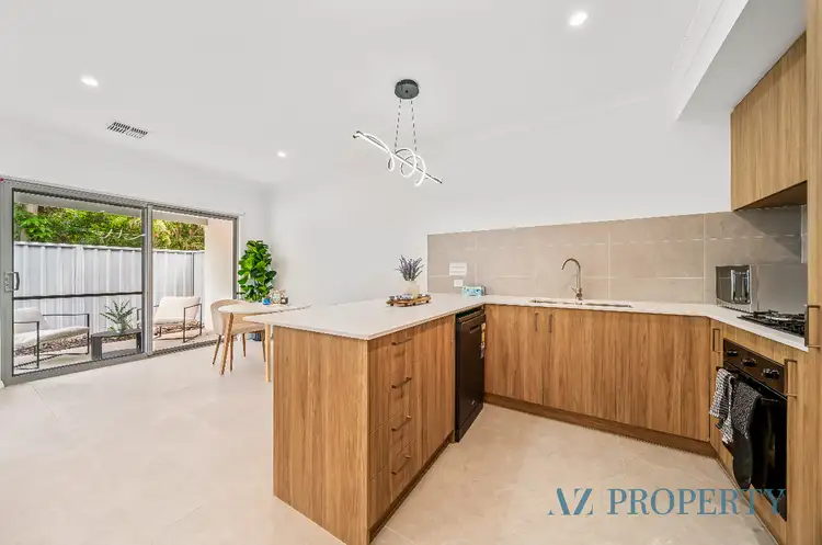 8/13 Central Terrace, Beckenham WA 6107