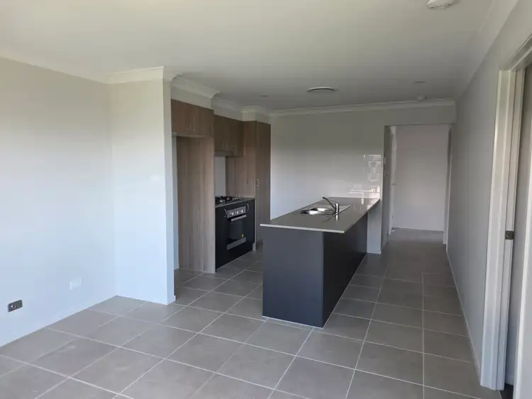 Fifth view of Homely house listing, 2/11 Millhouse Close, Farley NSW 2320