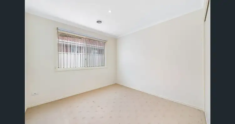 Fifth view of Homely house listing, 4 Narrabeen Street, Taylors Hill VIC 3037