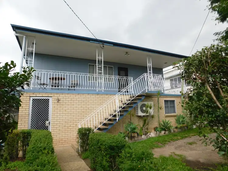 Second view of Homely house listing, 33 Victoria Terrace, Annerley QLD 4103