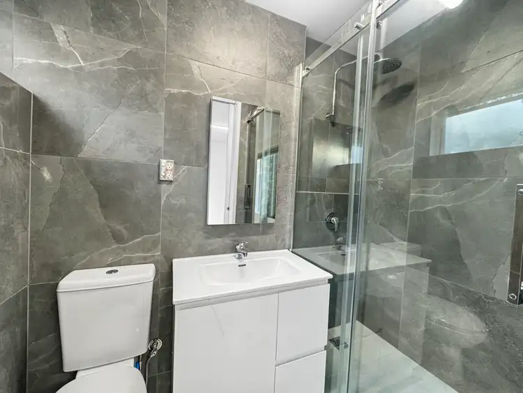 Fifth view of Homely apartment listing, 6/12 - 14 FARNHAM COURT, Flemington VIC 3031