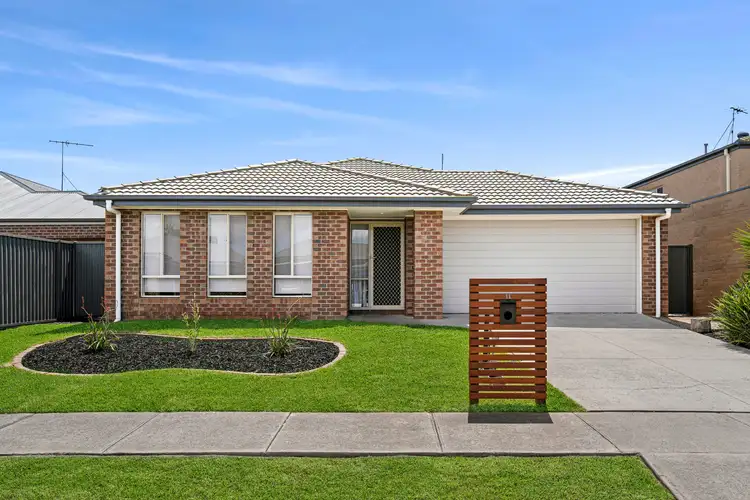 11 Crake Court, Lara VIC 3212