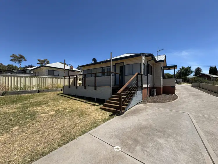 3 Alkoomi Place, Cooma NSW 2630