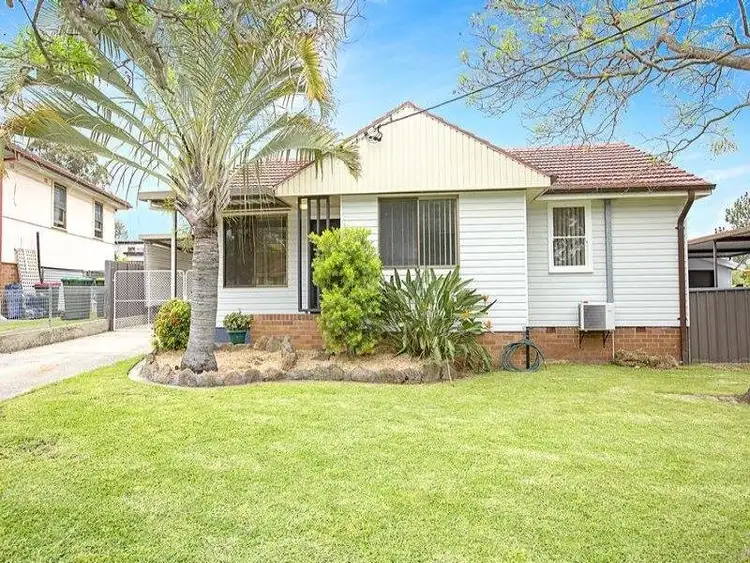 7 Kingarth Street, Busby NSW 2168