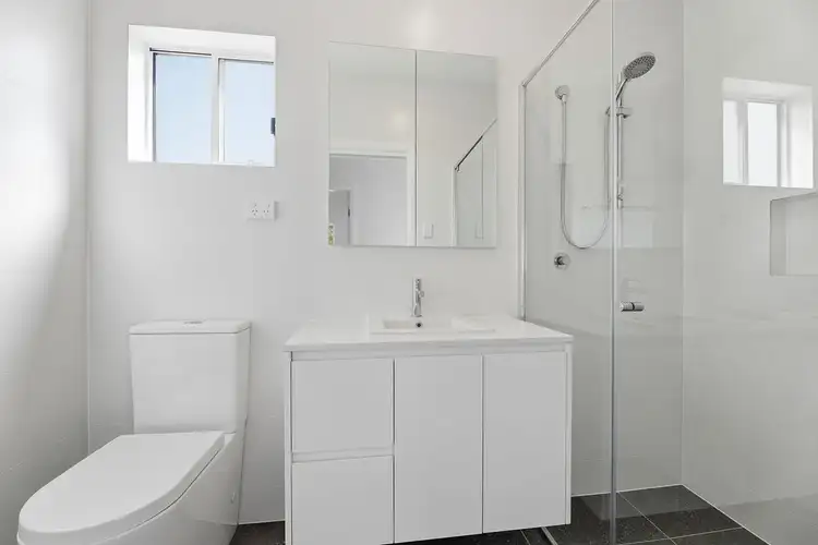 Fifth view of Homely flat listing, 3 Harold Avenue, Hobartville NSW 2753