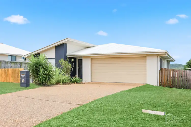 39 Falcon Crest, Zilzie QLD 4710