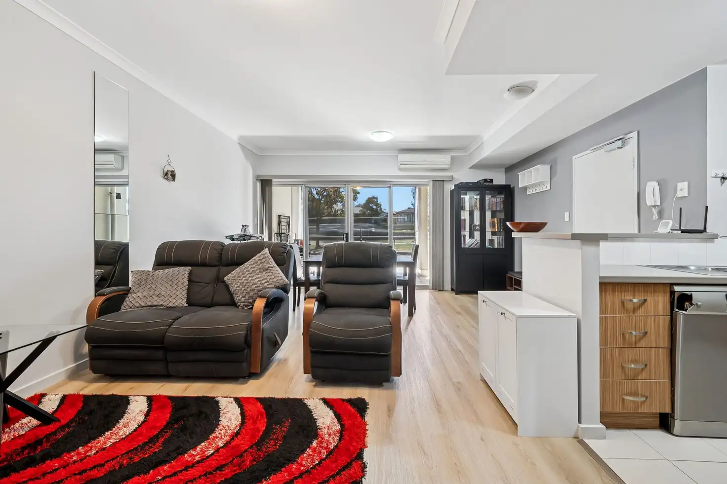 Main view of Homely unit listing, 2/105 Wentworth Parade, Success WA 6164