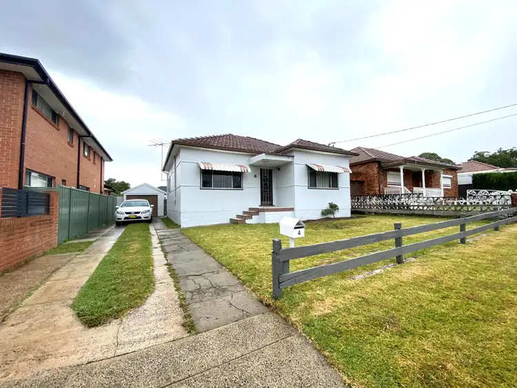 4 Napoleon Street, Riverwood NSW 2210