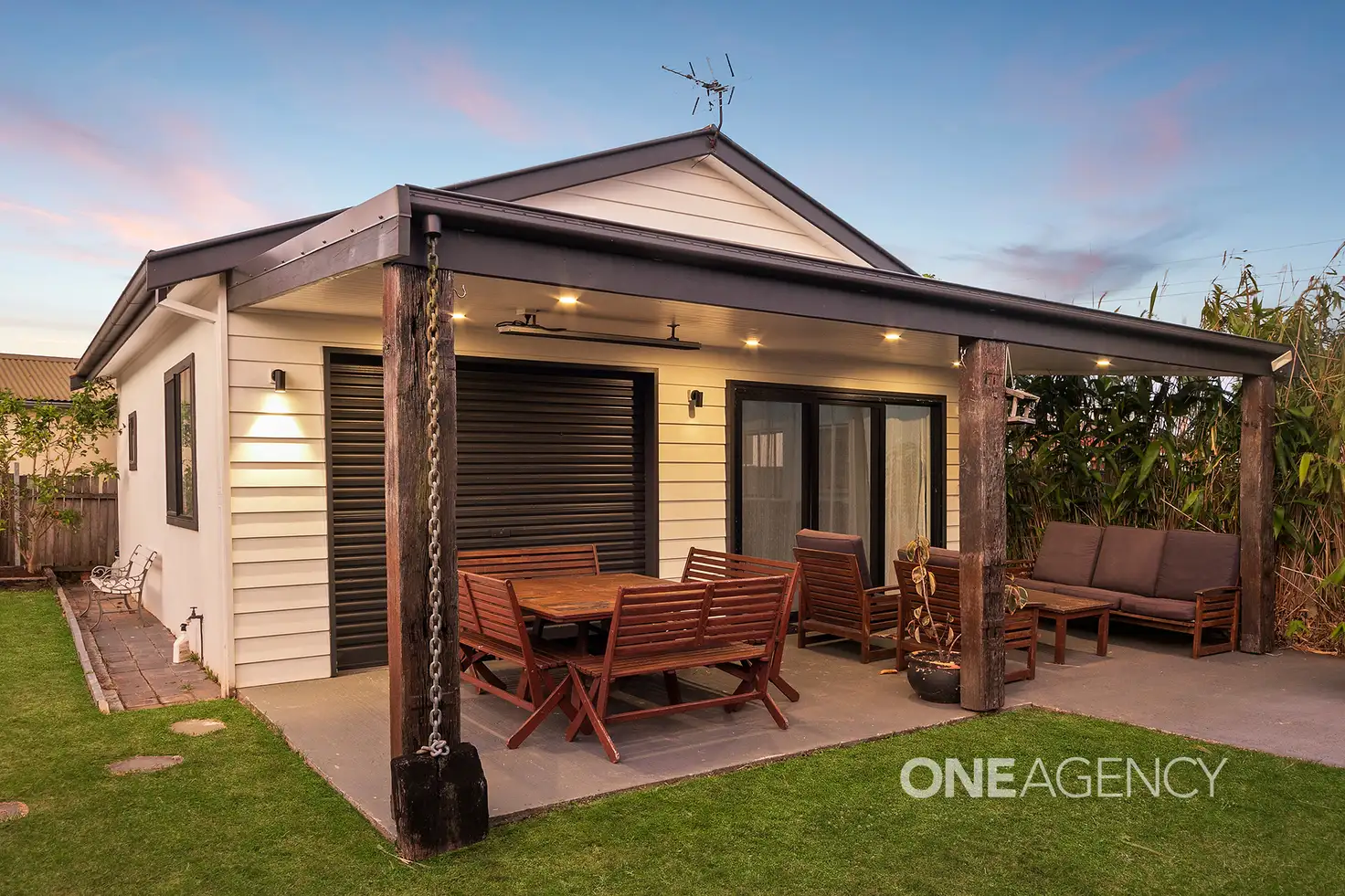 Main view of Homely house listing, 4 Carinmoney Avenue, Warilla NSW 2528