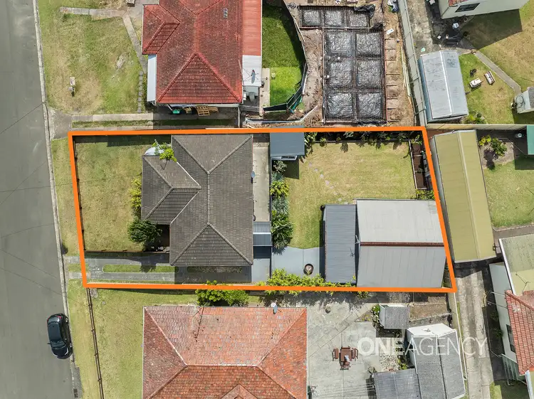 Sixth view of Homely house listing, 4 Carinmoney Avenue, Warilla NSW 2528