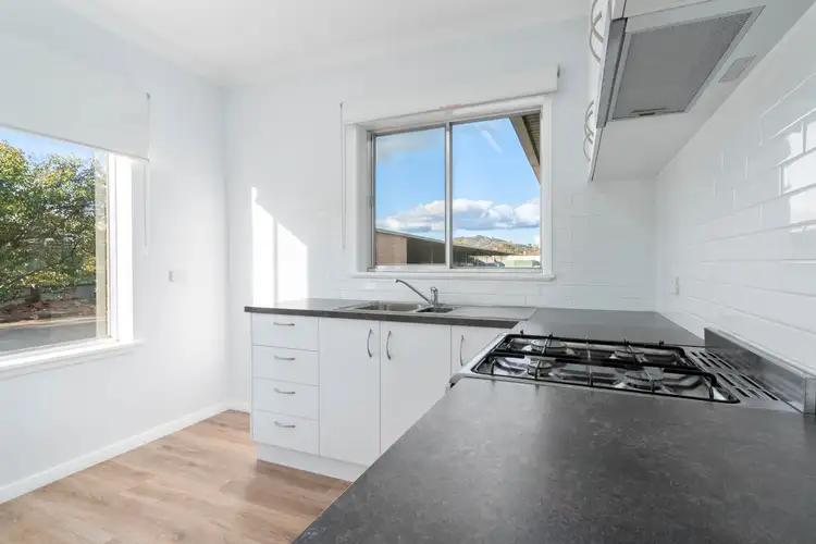 Fourth view of Homely unit listing, 1/286 BEECHWORTH ROAD, Wodonga VIC 3690