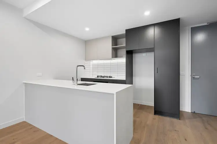 2401/104 Colac Road, Highton VIC 3216