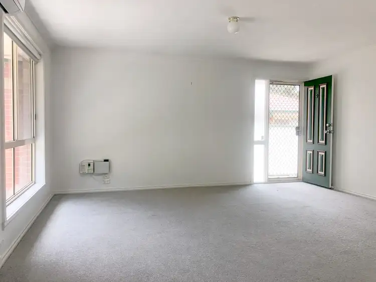 Fourth view of Homely unit listing, 9/5 HOCKING AVENUE, Canadian VIC 3350