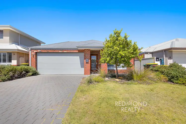 8 Tristan Way, Alkimos WA 6038