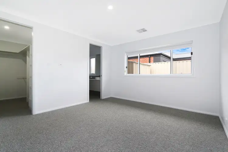 Fifth view of Homely house listing, 17 AXFORD BOULEVARD, Wodonga VIC 3690