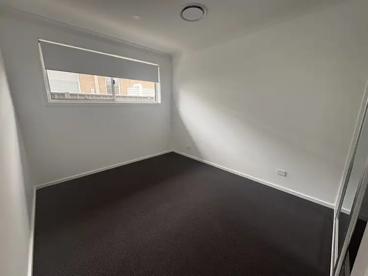 Fifth view of Homely semi-detached listing, 31 Magenta Circuit, Dubbo NSW 2830